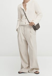 Massimo Dutti Cardigan - white