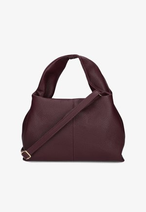 Sac à main en cuir bordeaux avec une finition texturée, doté d'une grande poignée supérieure et d'une bandoulière amovible pour des options de transport polyvalentes.