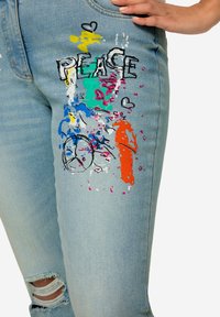 Angel of Style 5-POCKET - Slim fit jeans - hellblau