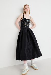 Free People EMILIA FULL SKIRT - Maxi skirt - black