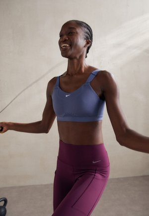 Nike Performance ALPHA BRA - Αθλητικό σουτιέν υψηλής υποστήριξης - diffused blue/white