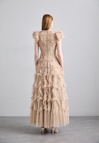 Needle & Thread AMORETTE V NECK GOWN - Gallakjole - sand