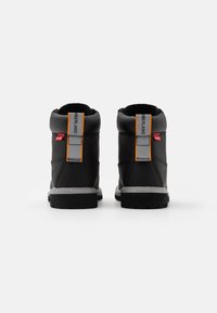 Timberland Botines con cordones - black