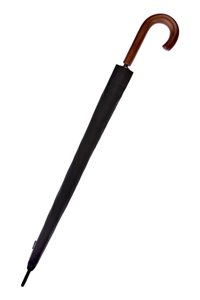 Czarny parasol z drewnianym, zakrzywionym uchwytem, z gładkim daszkiem i metalowym końcem. Kompaktowa konstrukcja, idealna do przenoszenia i użytkowania.