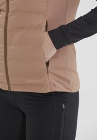 Endurance FUNKTIONS REITTA W HYBRID  - Väst - 5133 beaver fur