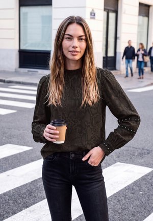 Street One Studio, LONG-SLEEVE BLOUSE WITH STUDS AND A SMOCKED COLLAR - Blouse - charred brown