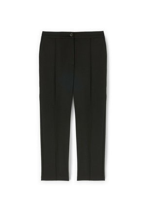 Pantaloni neri su misura con una trama liscia, dotati di un'apertura con bottone singolo, due pieghe frontali e gamba affusolata.