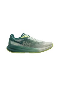 Zapatilla de running con una parte superior de malla en gris claro y verde oscuro, una entresuela texturizada, un logotipo prominente y una suela flexible.