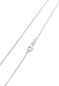 Collier chaîne en argent avec fermoir mousqueton, présenté sur un fond blanc.