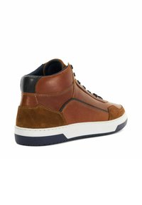 Brown leather and suede high-top sneaker with white sole, black accents, and black lace closure. Textured upper with contrasting materials.