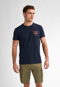 Petrol Industries - Print T-shirt - navy blue Thumbnail Image 1