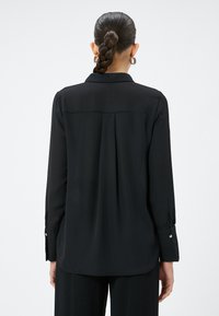 Koton Overhemdblouse - black