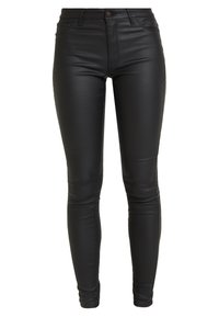 Zwarte high-waisted skinny leren broek met knoop- en ritssluiting, voorzakken en gestikte details langs de benen.
