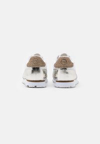 Woden NORA III - Joggesko - bright white