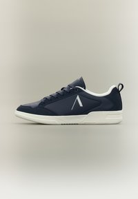 Επιλέχθηκε, navy