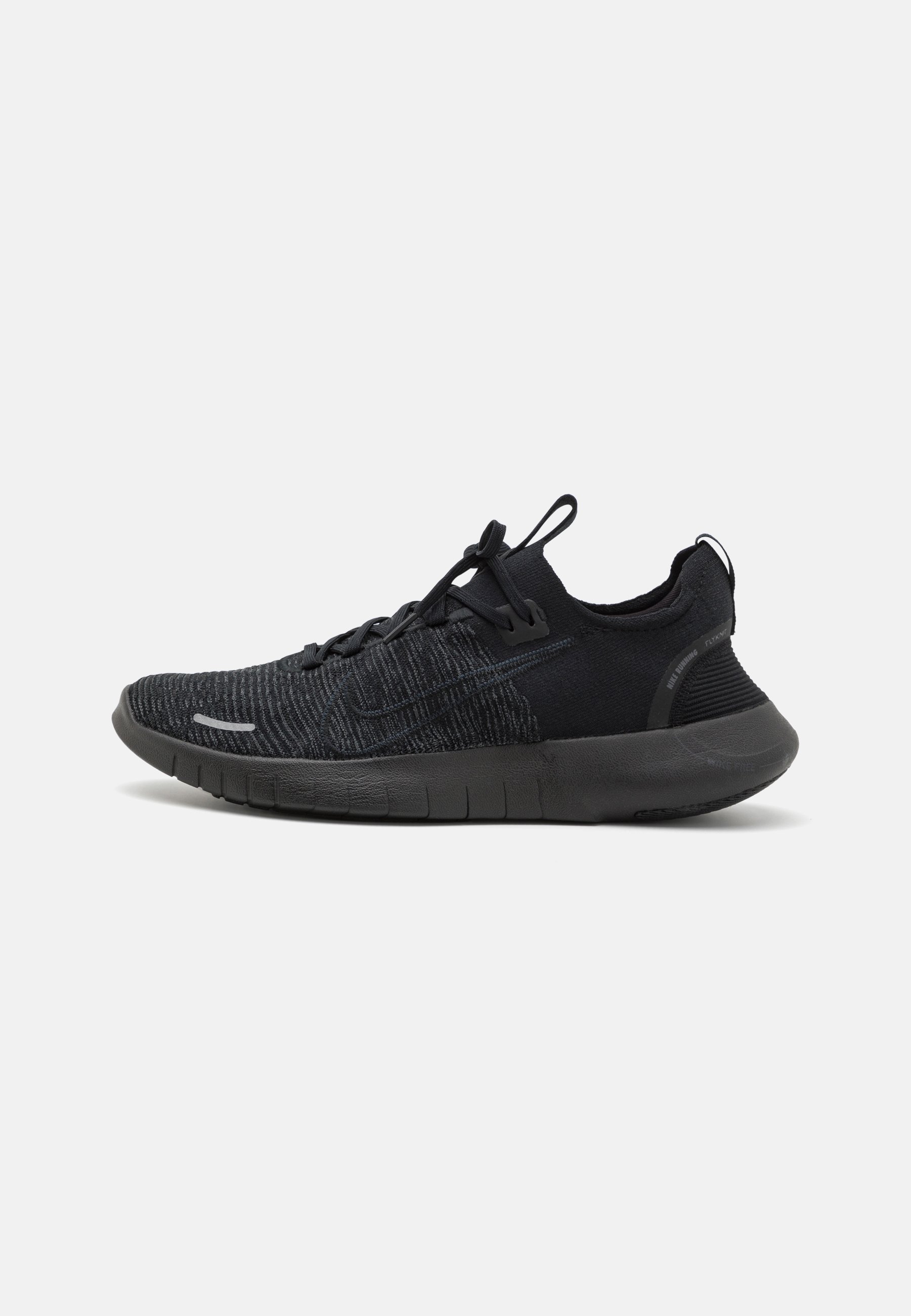 womens nike shoes with black soles