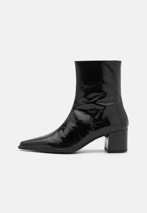GISELLE - Classic ankle boots