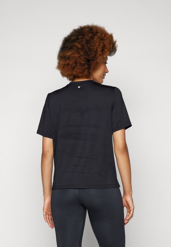 ESSENTIAL ACTIVE  - Basic T-shirt4
