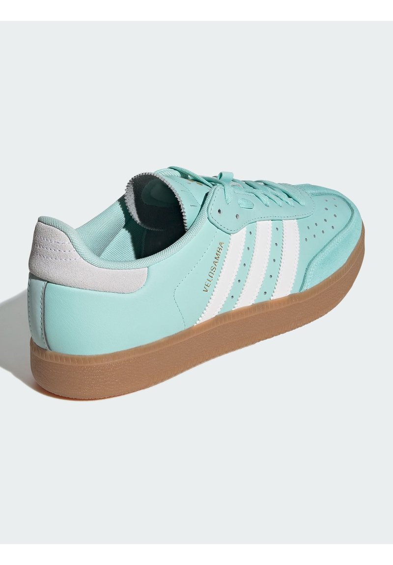 adidas gazelle silver green womens KIDS ADIDAS SAMBA OG J (WHITE/TEAL/GUM) main image 0