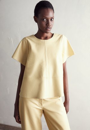 TILLY - Blusa - vanilla