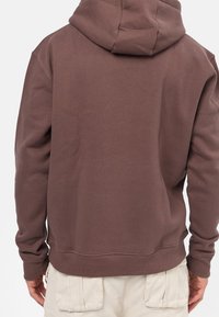 Karl Kani Jersey con capucha - brown