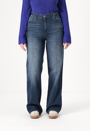 ONLY Carmakoma CARWILLY - Wide leg - special blue grey denim