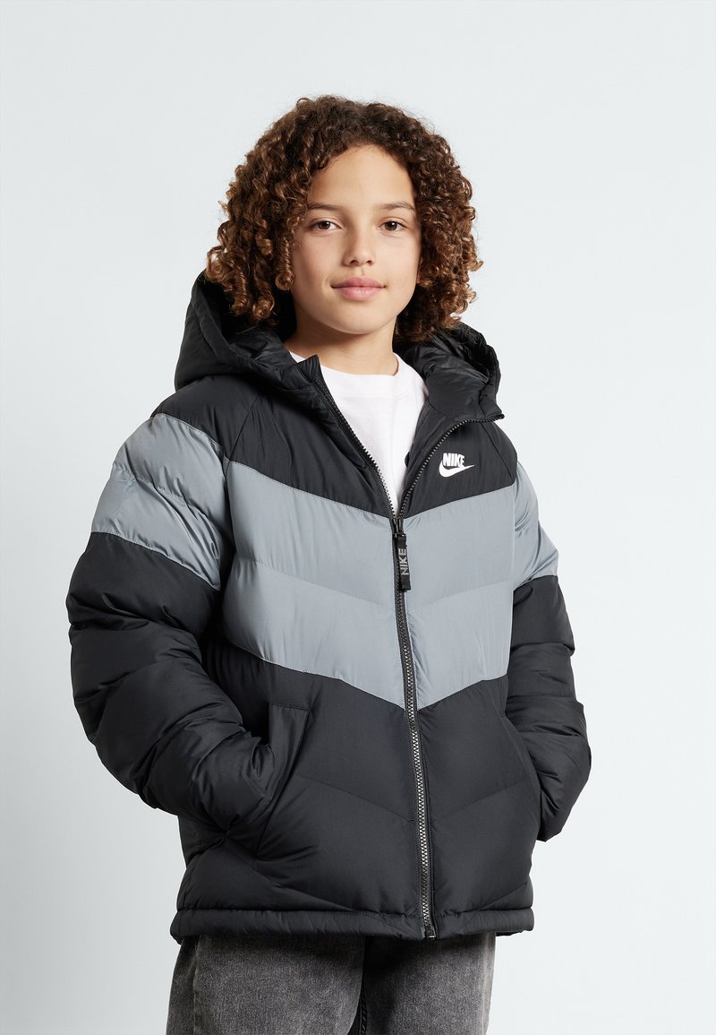 Nike Sportswear UNISEX Vinterjacka black/cool grey/white/svart