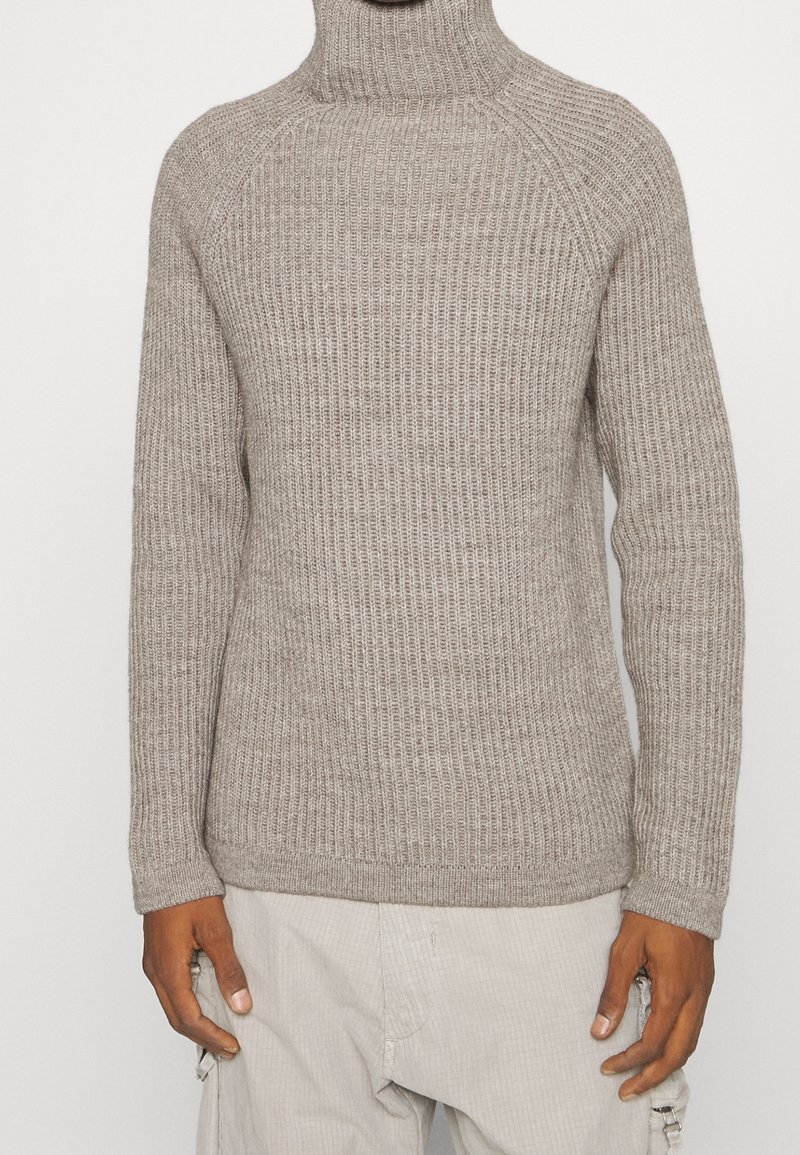 DRYKORN Strickpullover - brown