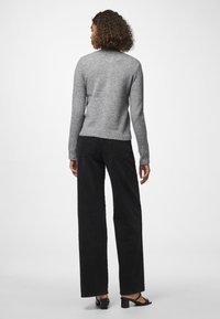 Pieces PCMALOU - Strickjacke - medium grey melange
