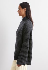 Marc O'Polo LONGSLEEVE STAND UP COLLAR - Svetr - deep grey melange