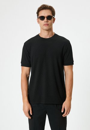 REGULAR FIT - T-shirt basic - black