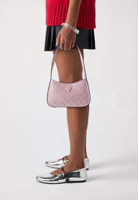 Guess - ARNELA TOP ZIP SHOULDER BAG - Håndveske - orchid Miniatyrbilde 1