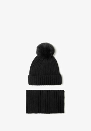 2 PIECES SET - Megzta kepurė - black