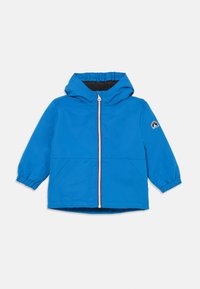 Blaue Kapuzenjacke aus leichtem Material. Sie verfügt über einen durchgehenden Reißverschluss, elastische Bündchen, zwei Fronttaschen und ein Logopatch am Ärmel.