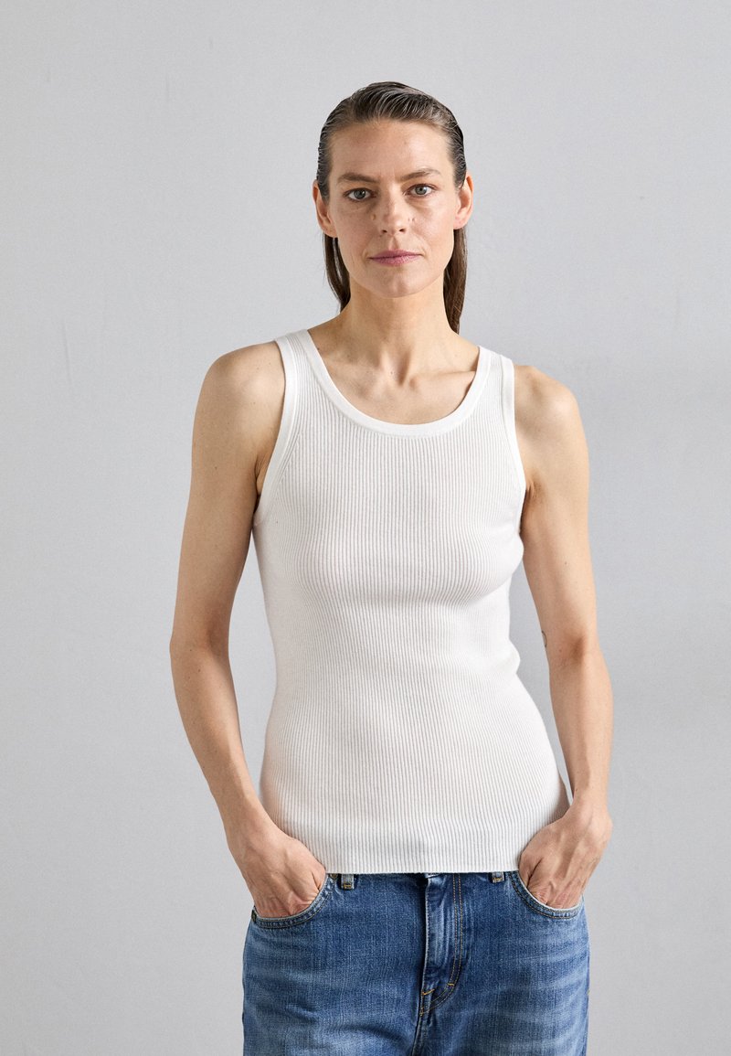 Tiger of Sweden - RAYER - Top - soft white, Forstør