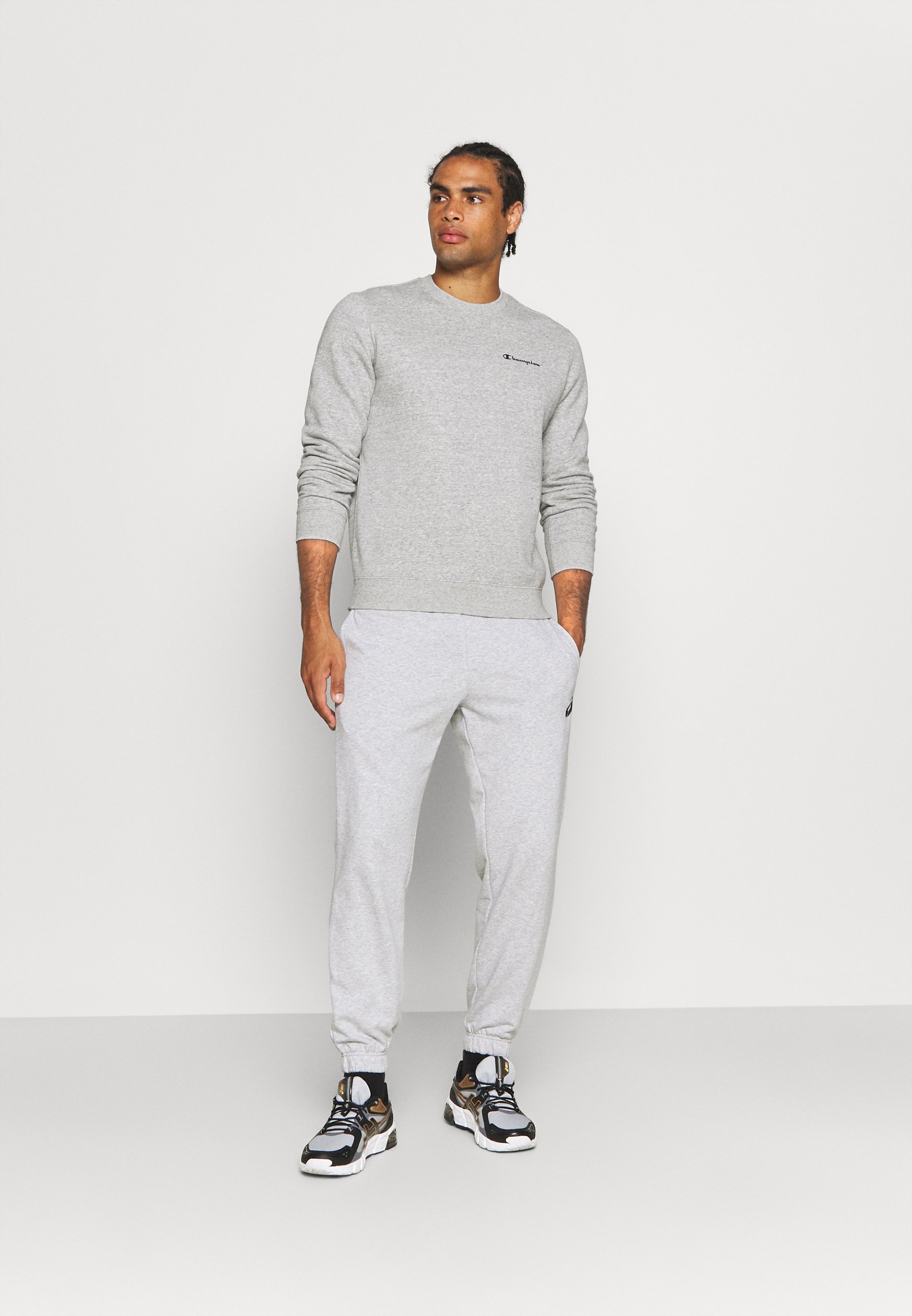 champion charcoal sweatshirt