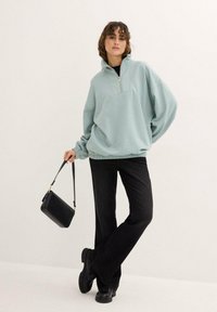 bonprix Felpa - green