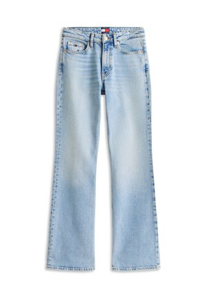 Jean en denim bleu clair à taille haute, avec fermeture à bouton et fermeture éclair, cinq poches, et jambes légèrement évasées.