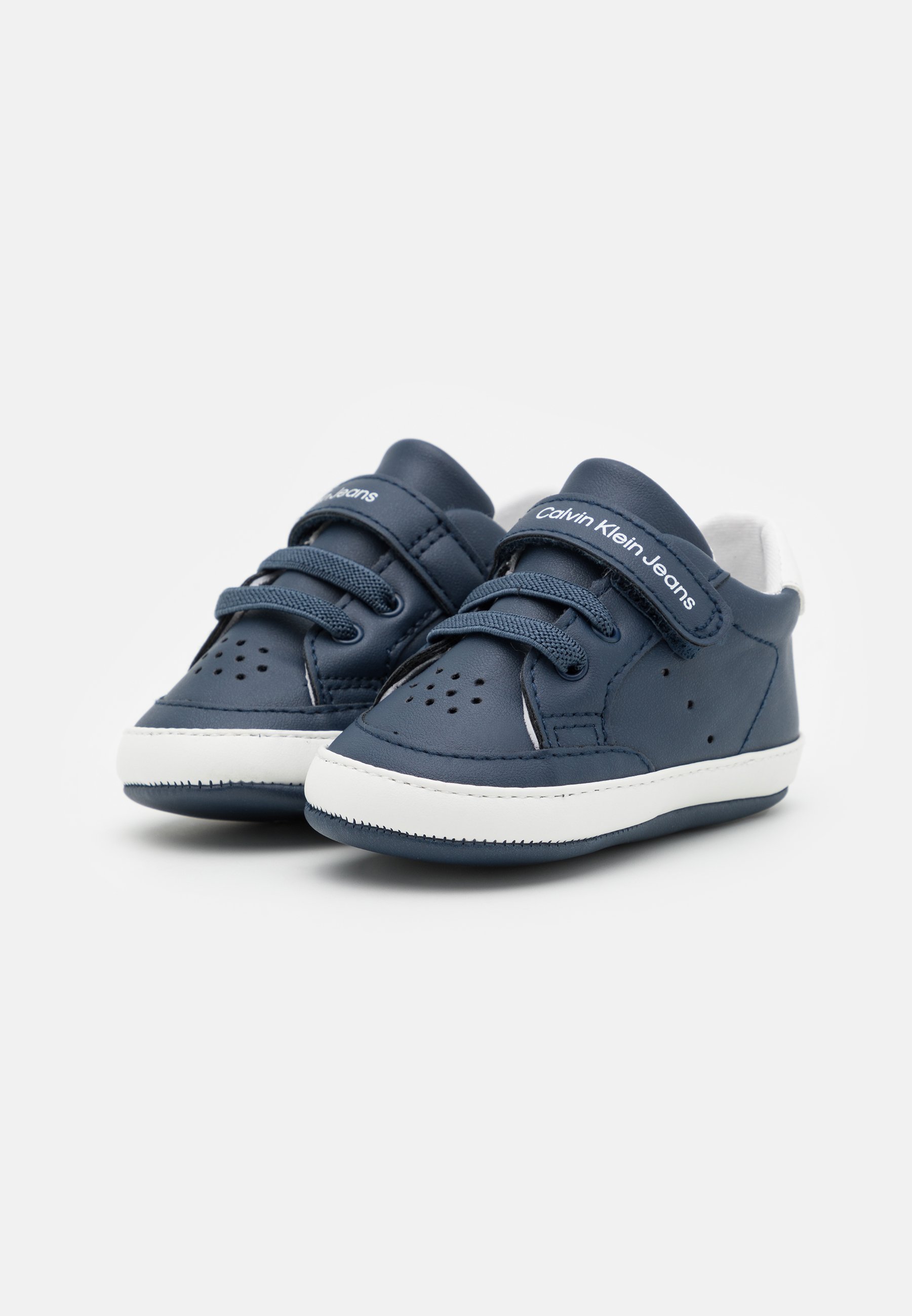 Calvin Klein Jeans UNISEX - Scarpe neonato - blue/white/blu scuro -  Zalando.it