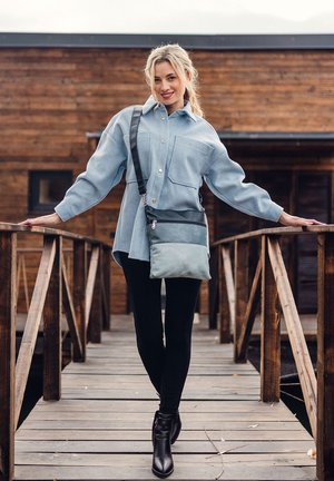 VUCH, Cross body bag - modrá