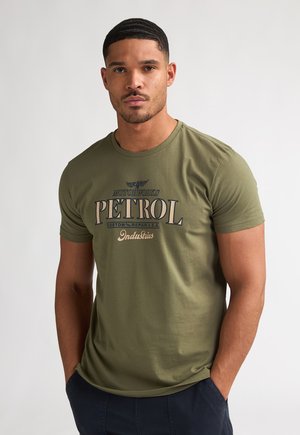 ASTRO - T-shirt print - dusty army