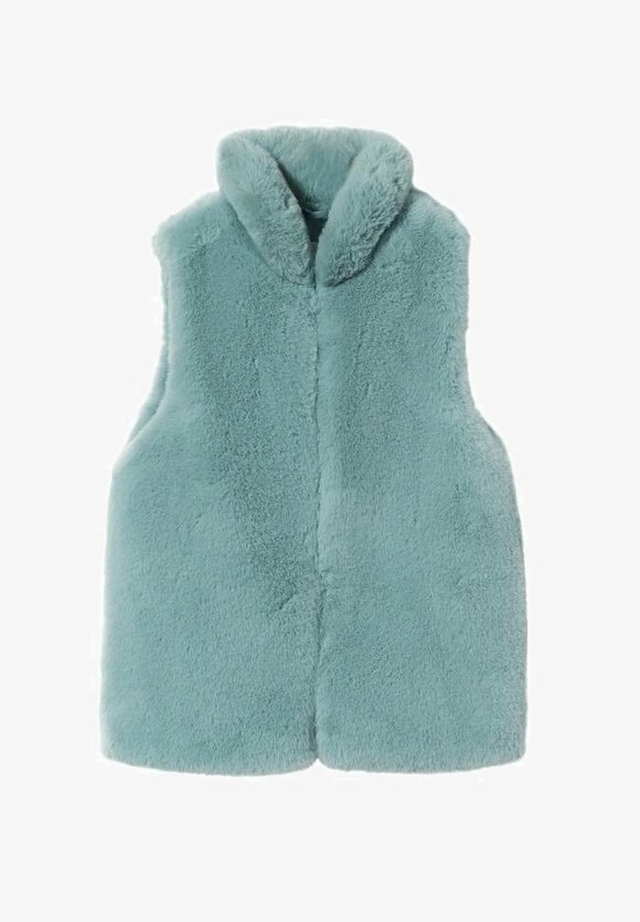 Gilet sans manches en fausse fourrure bleu clair doux avec un col montant, conçu pour la chaleur et le style.