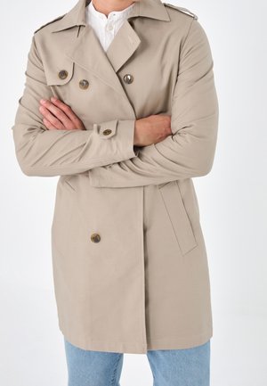 Gabardina - tan