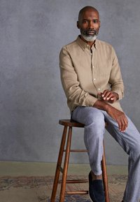 Next SIGNATURE LONG SLEEVE COLLAR - Ing - neutral