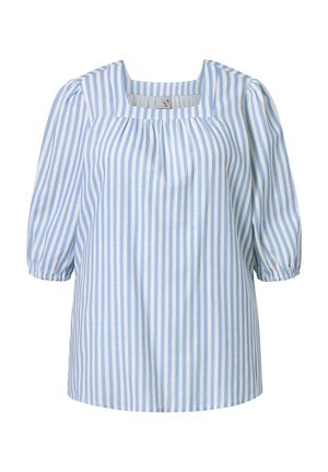 Blusa de rayas verticales azules y blancas con escote cuadrado y mangas abullonadas hasta el codo recogidas en los puños.