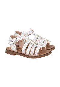 Sandalias infantiles de imitación cuero en blanco con patrones de flores multicolores, que cuentan con múltiples correas y un cierre de hebilla ajustable.