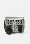 CROSSOVER BAG THE BLEND SEASONAL - Borsa a tracolla - silver/black