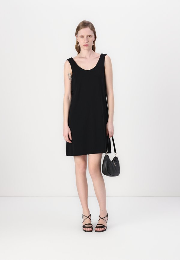LOUSANNE - Jersey dress3