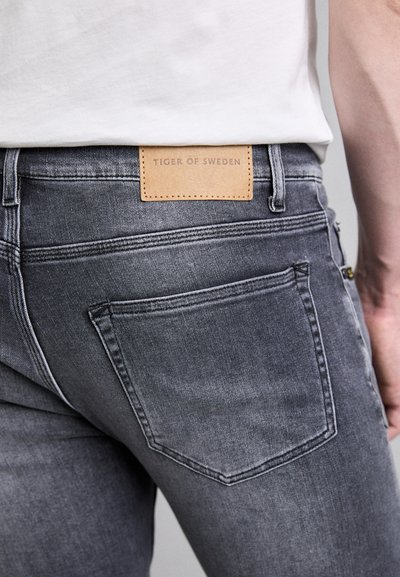 Tiger of Sweden PISTOLERO - Džínsy skinny fit - corax