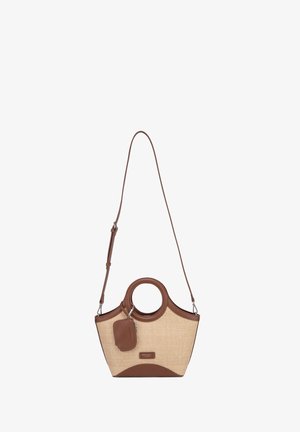 Borsa tote beige con rifiniture in pelle marrone, manici rotondi, tracolla regolabile e una piccola pochette in pelle marrone attaccata.